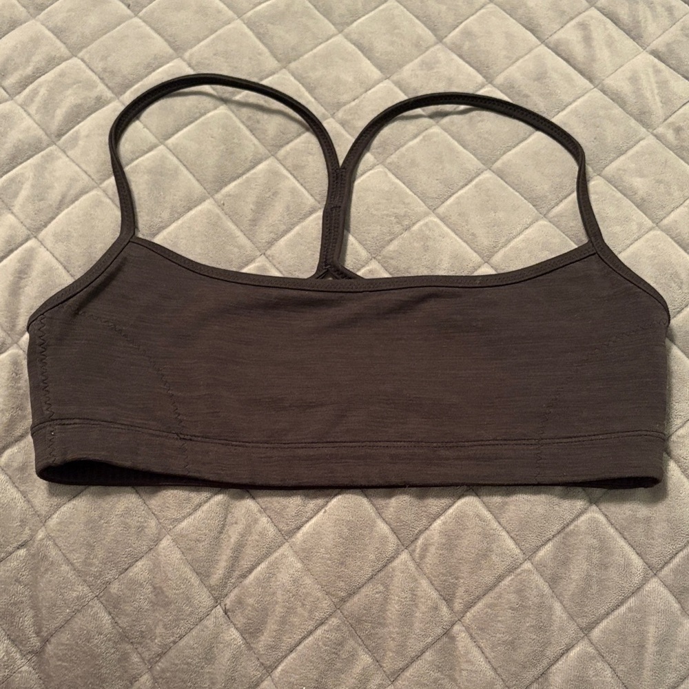 Vitality Seamless Black Sports Bra for Women. Size small